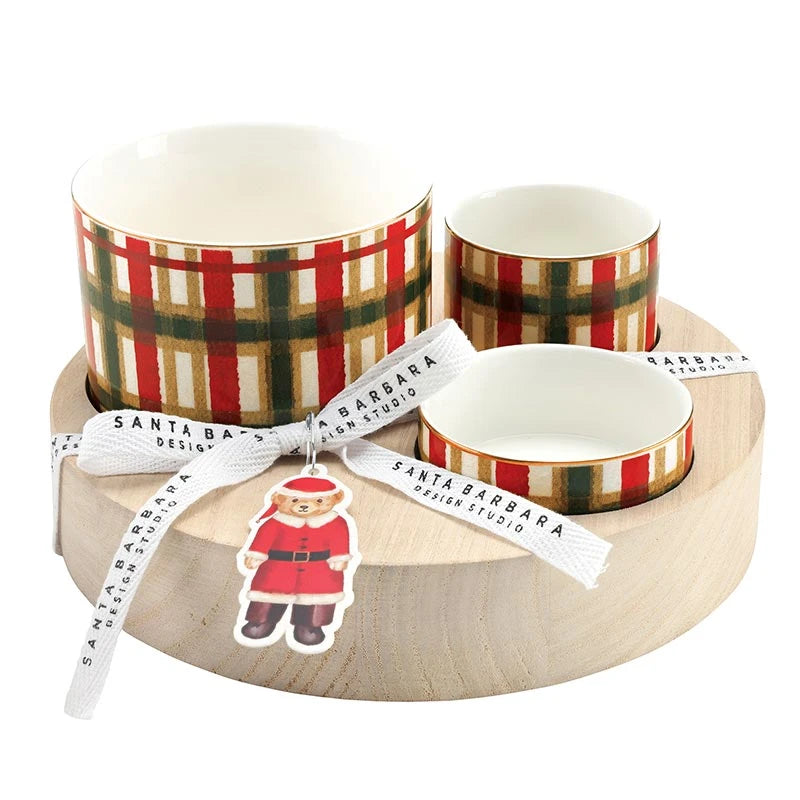 Trio de tazones de cerámica con base de madera, cuadro escocés beige